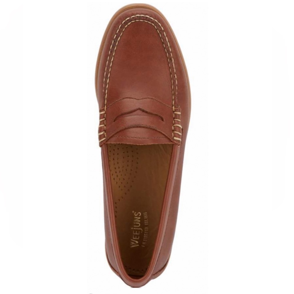 G.H. Bass & Co “Weejuns” Classic Brown Leather Penny Loafers — Size 6.5 Women’s